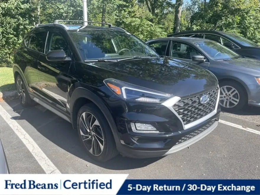 2019 Hyundai Tucson Sport photo 1