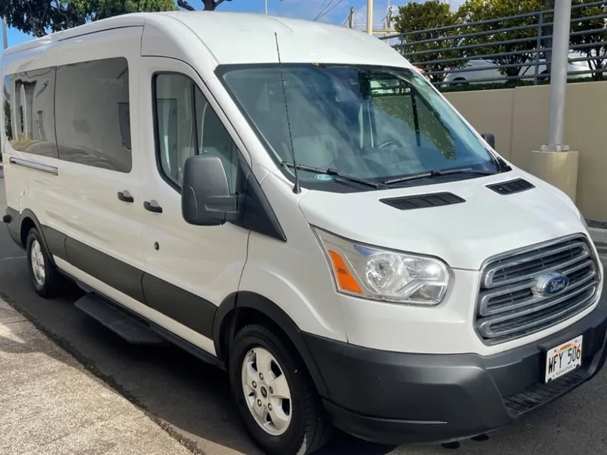 2019 Ford Transit Passenger XLT photo 1