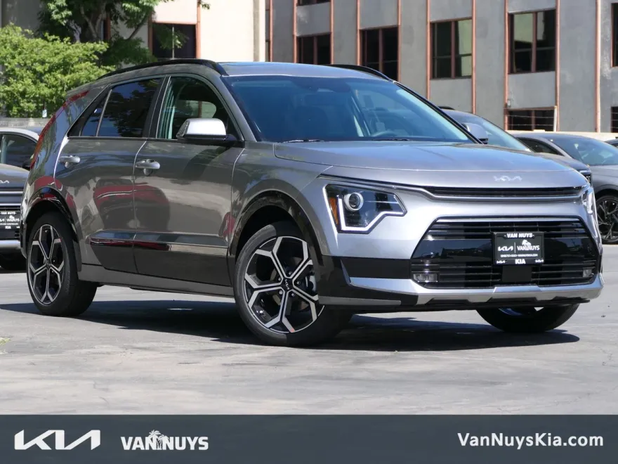 2025 Kia Niro EX Touring photo 1