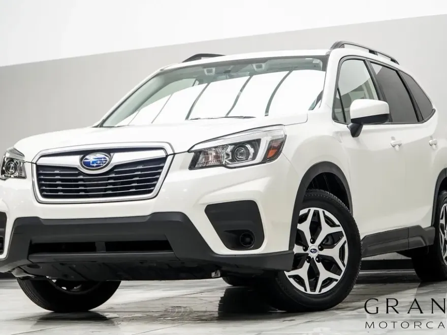 2020 Subaru Forester Premium photo 1