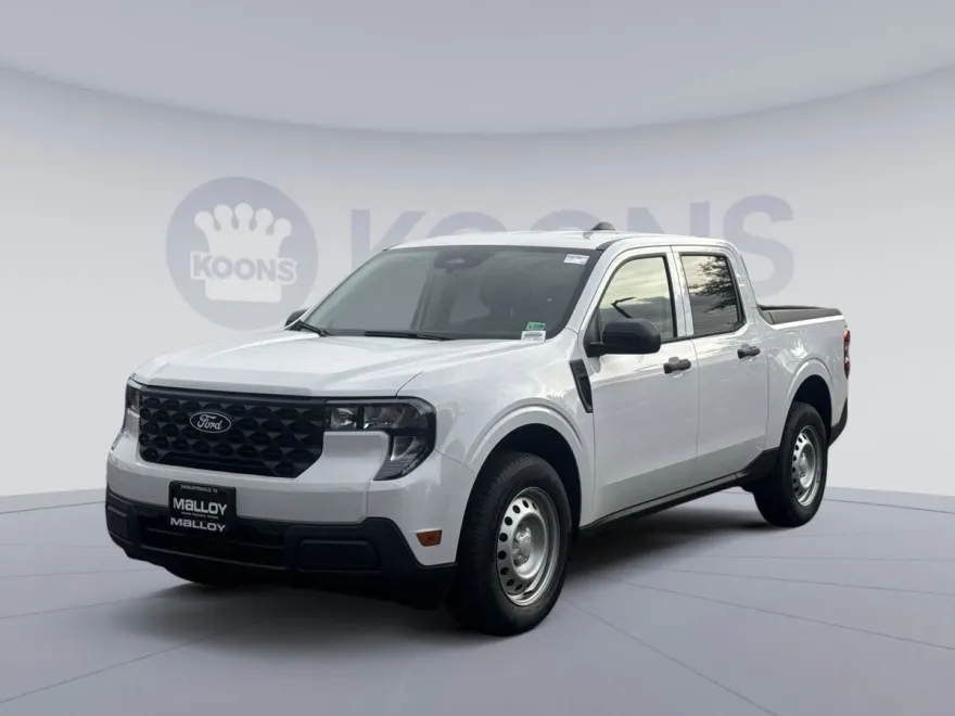 2025 Ford Maverick XL photo 1