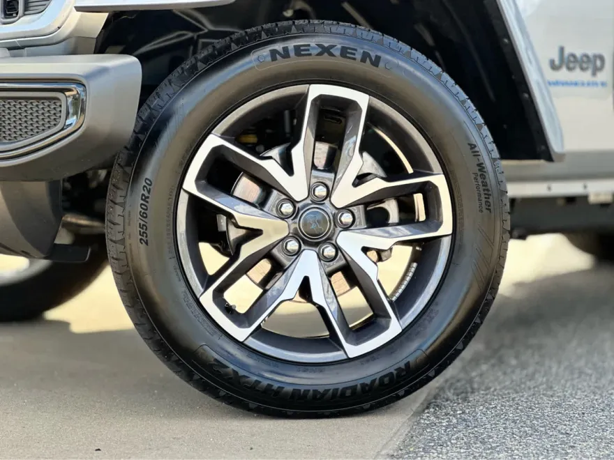2024 Jeep Wrangler 4xe Sport photo 1