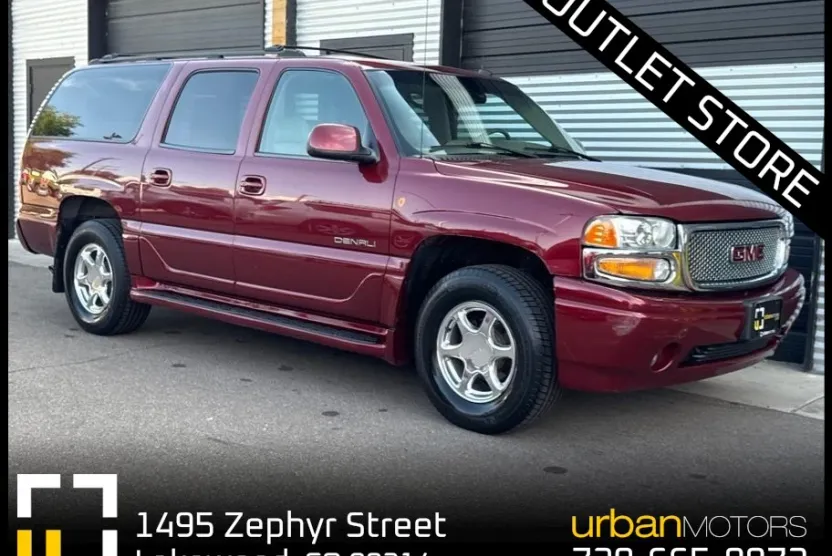 2002 Gmc Yukon XL Denali photo 1