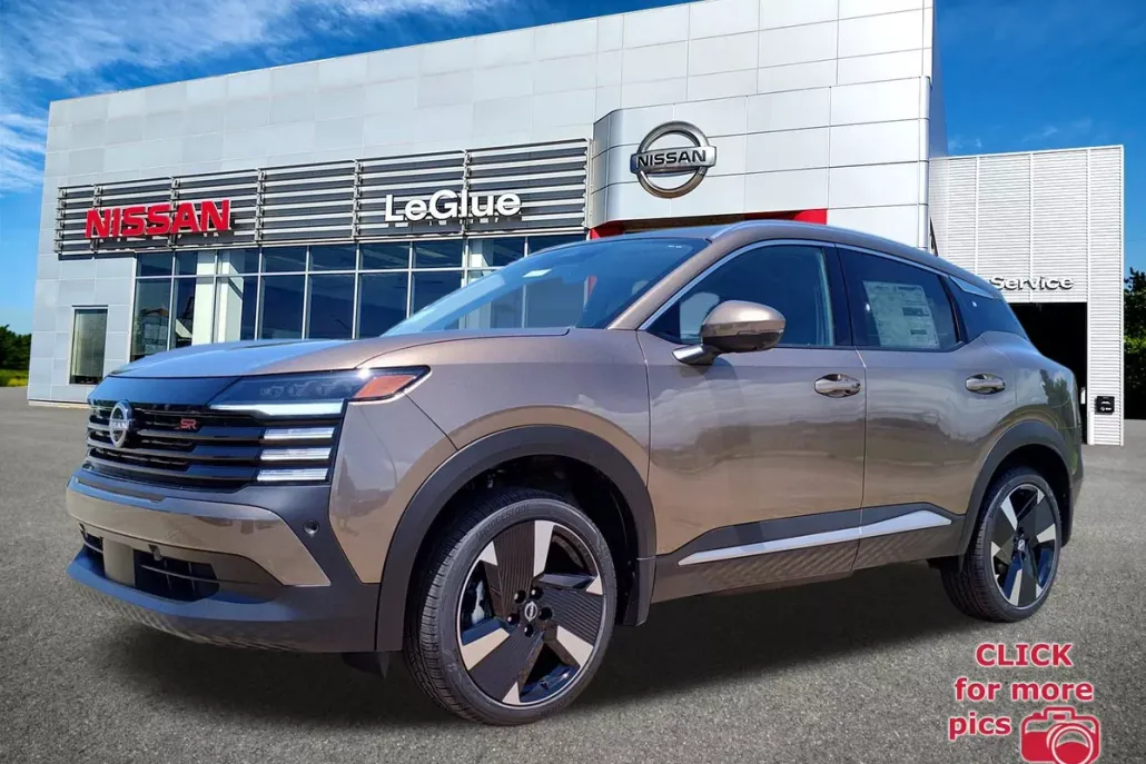 2025 Nissan Kicks SR photo 1