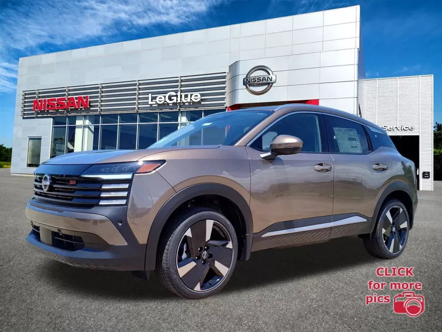 2025 Nissan Kicks SR photo 1