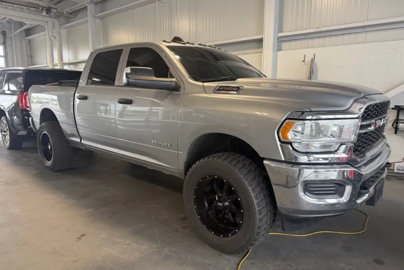 2021 Ram 2500 Tradesman photo 1