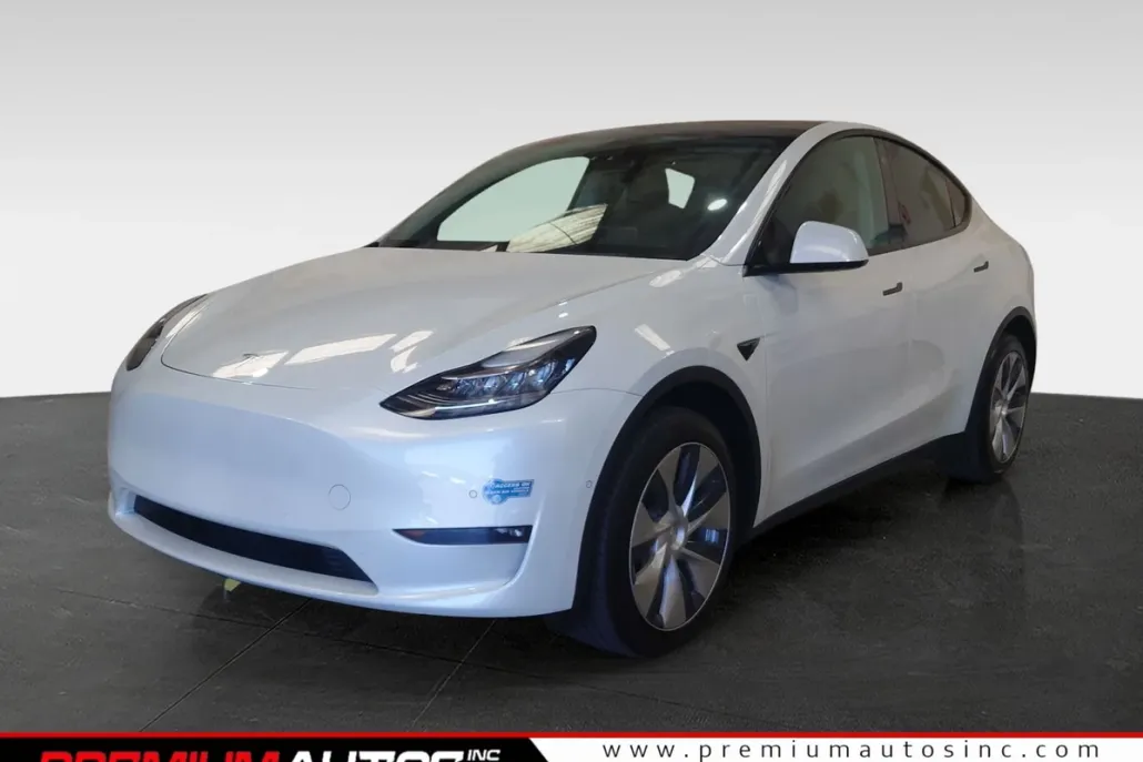 2021 Tesla Model Y Long Range photo 1