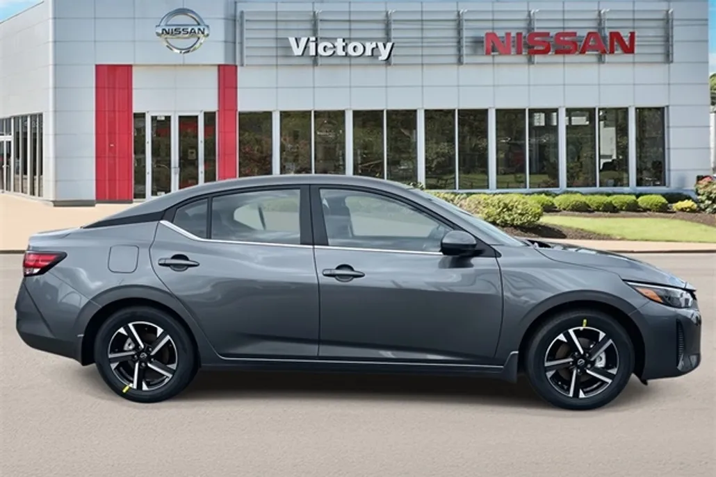2025 Nissan Sentra SV photo 1