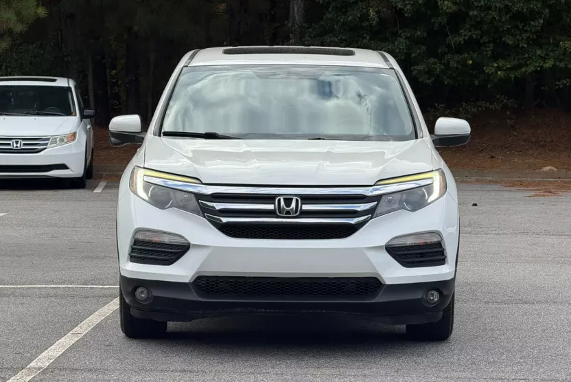 2016 Honda Pilot EX-L photo 1