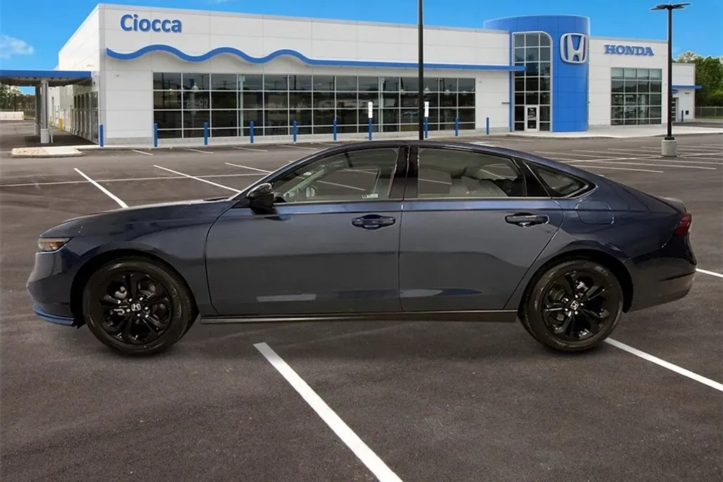 2025 Honda Accord SE photo 1