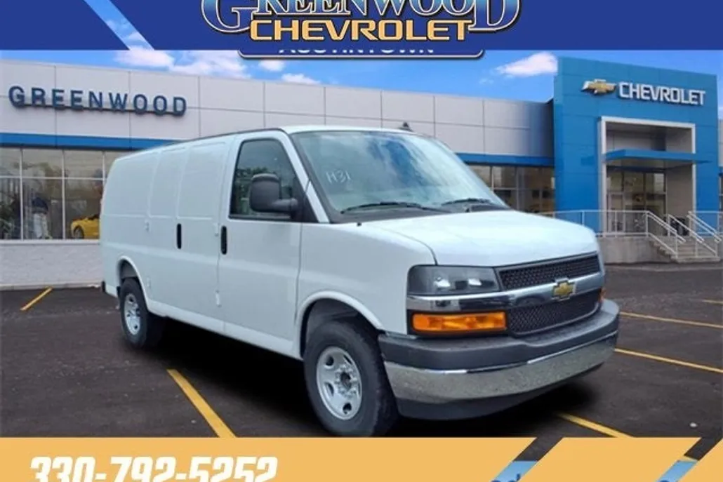 2025 Chevrolet Express Cargo 2500 photo 1