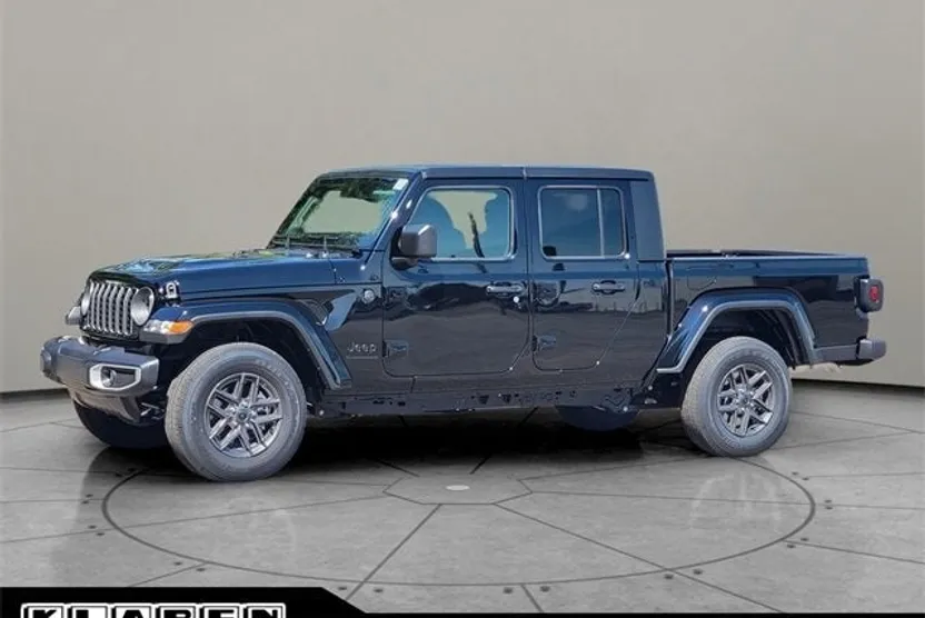 2025 Jeep Gladiator Sport S photo 1