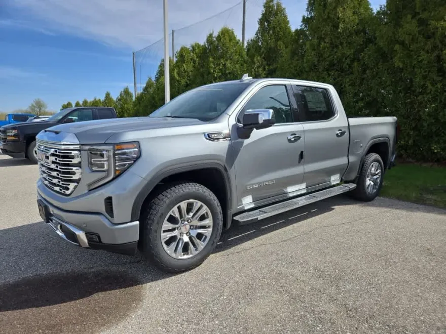 2025 Gmc Sierra 1500 Denali photo 1