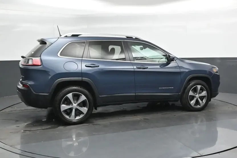 2020 Jeep Cherokee Limited photo 1