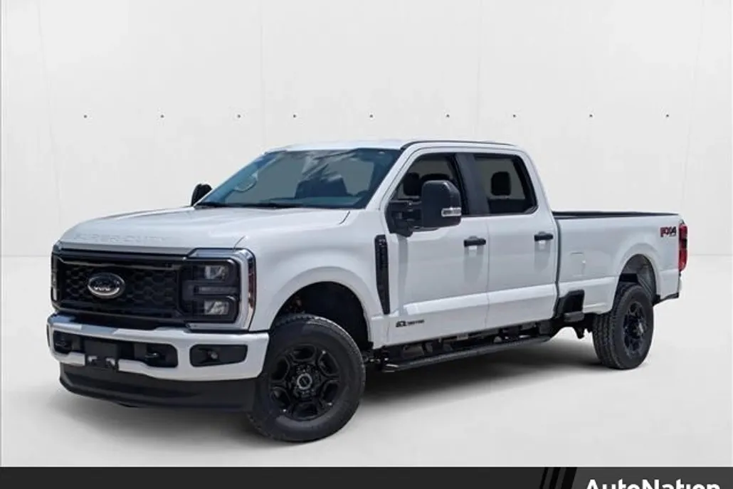 2025 Ford F-350 XL photo 1