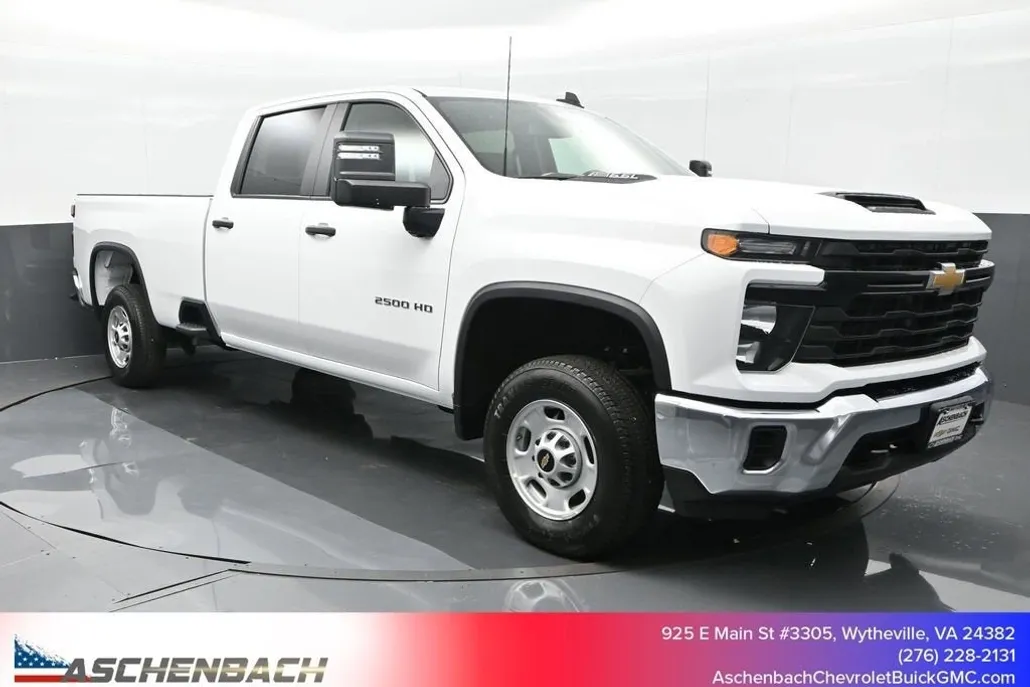 2024 Chevrolet Silverado 2500HD photo 1