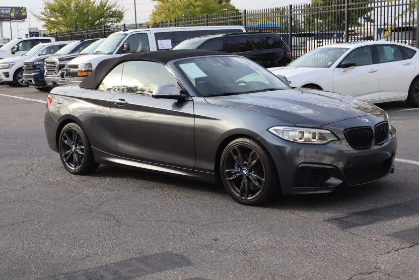 2016 Bmw M235i 2-Series photo 1