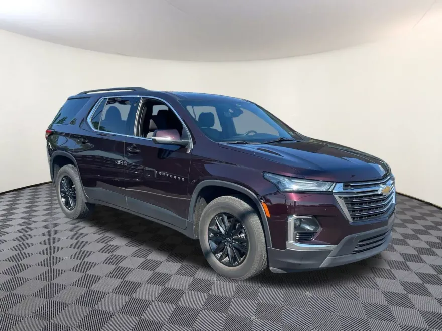 2023 Chevrolet Traverse Cloth 1LT photo 1