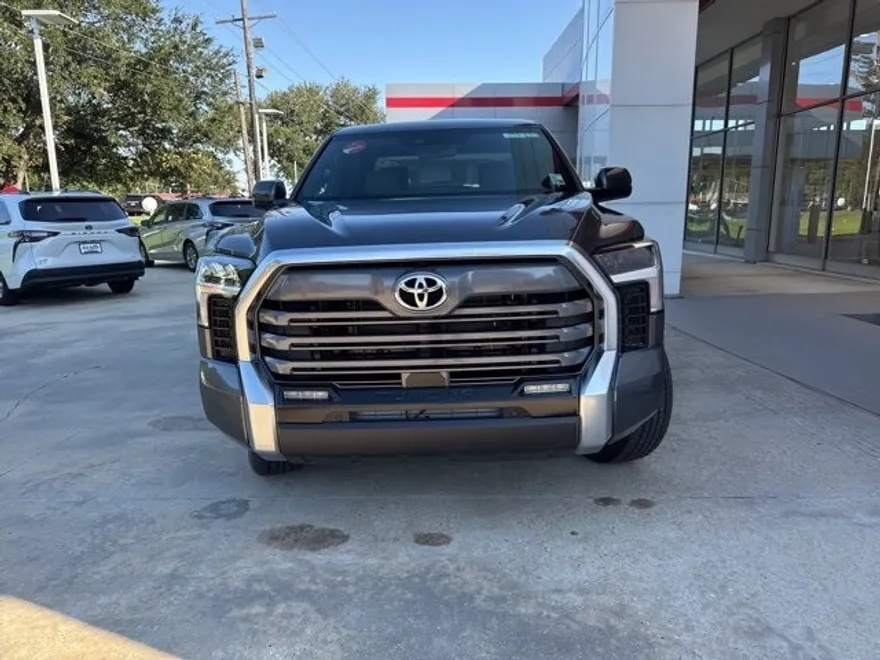 2026 Toyota Tundra Limited photo 1