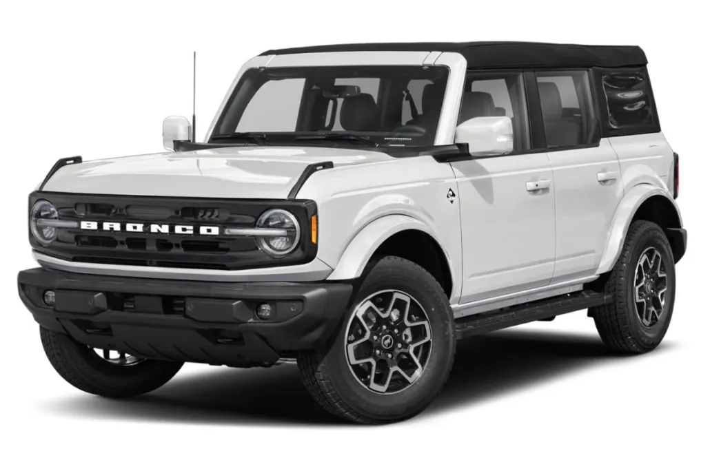 2025 Ford Bronco Outer Banks photo 1