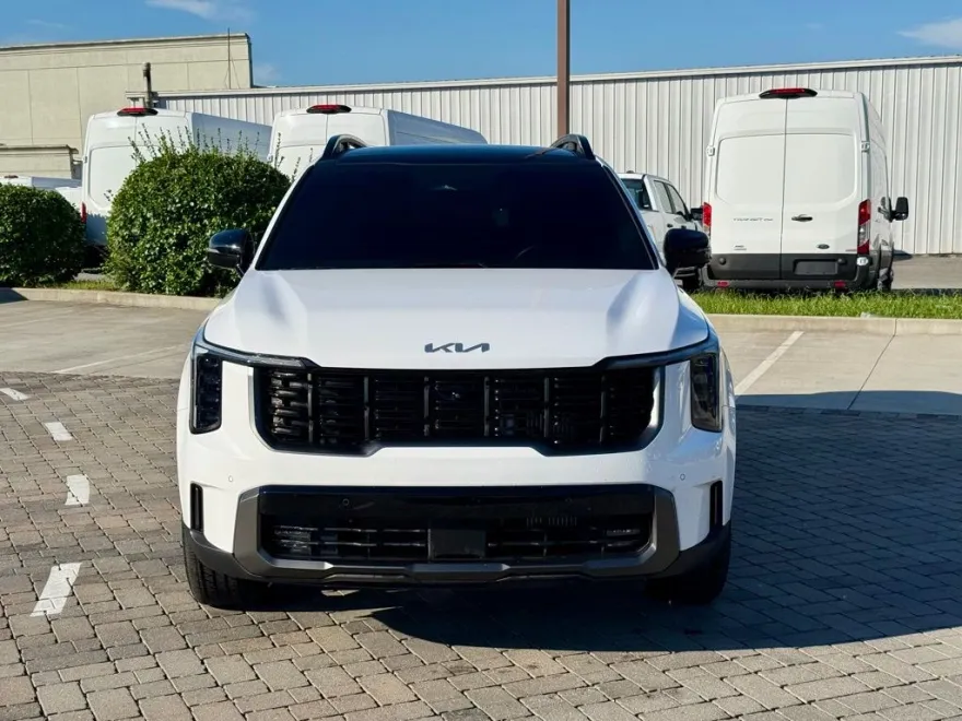 2024 Kia Sorento X-Line SX Prestige photo 1