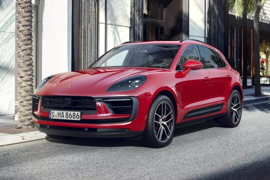 2025 Porsche Macan S photo 1