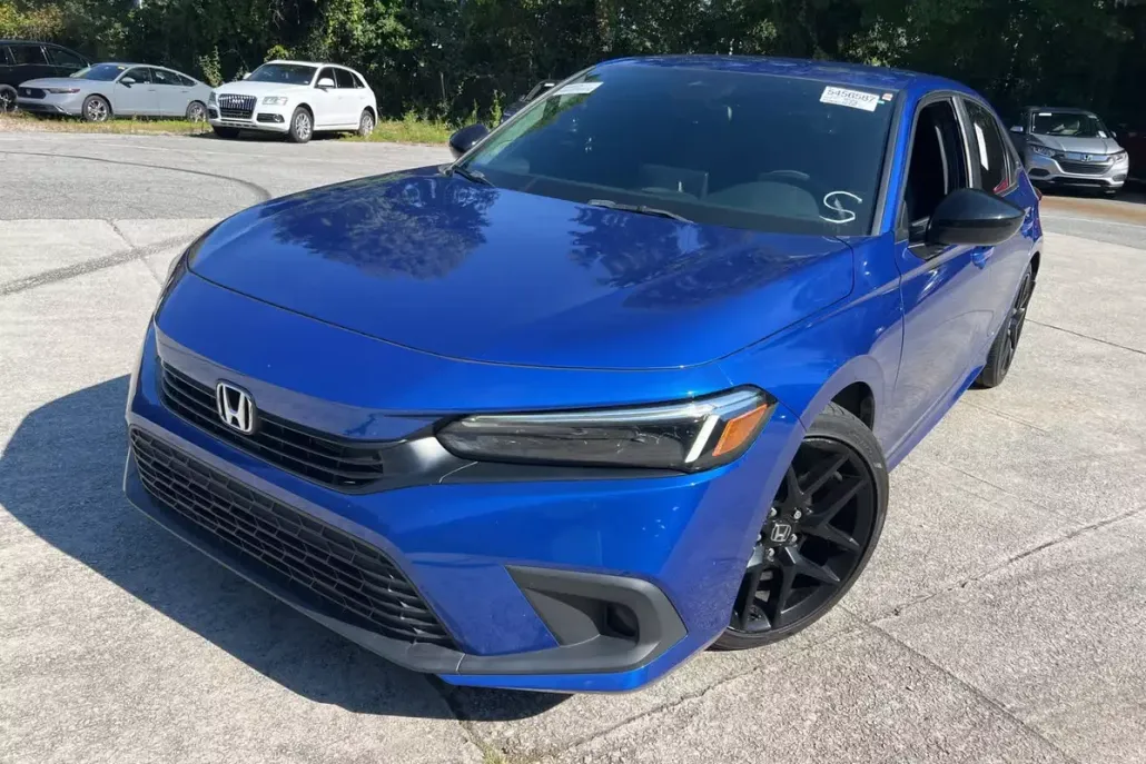 2023 Honda Civic Sport photo 1