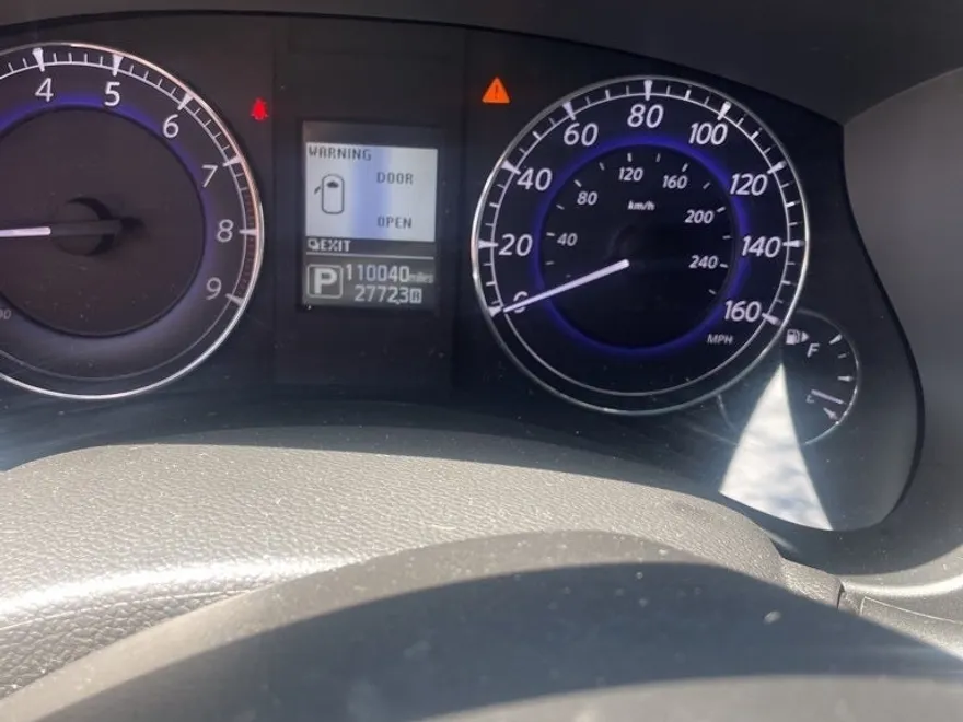 2017 Infiniti QX50 Base photo 1