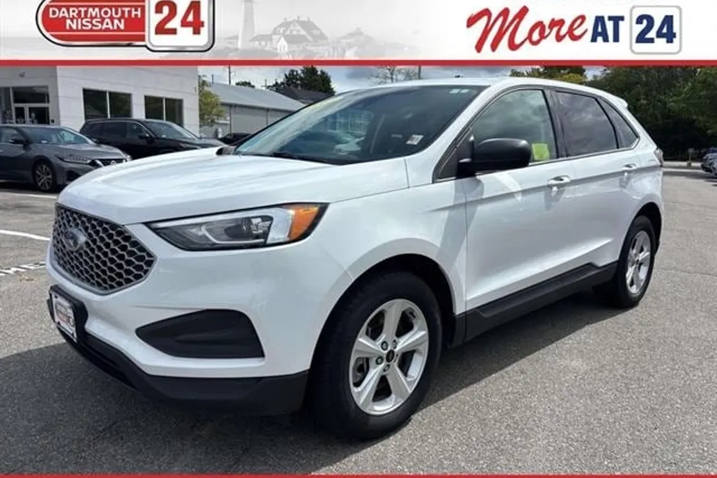 2023 Ford Edge SE photo 1