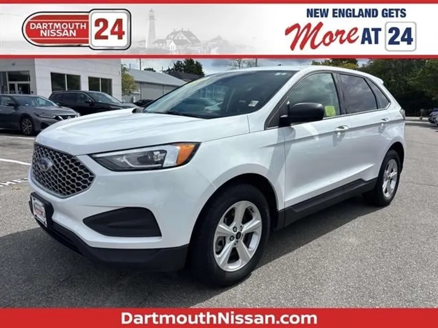 2023 Ford Edge SE photo 1