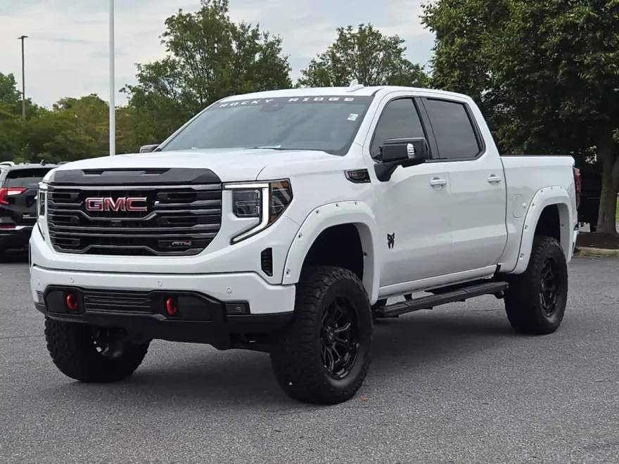 2025 Gmc Sierra 1500 AT4 photo 1