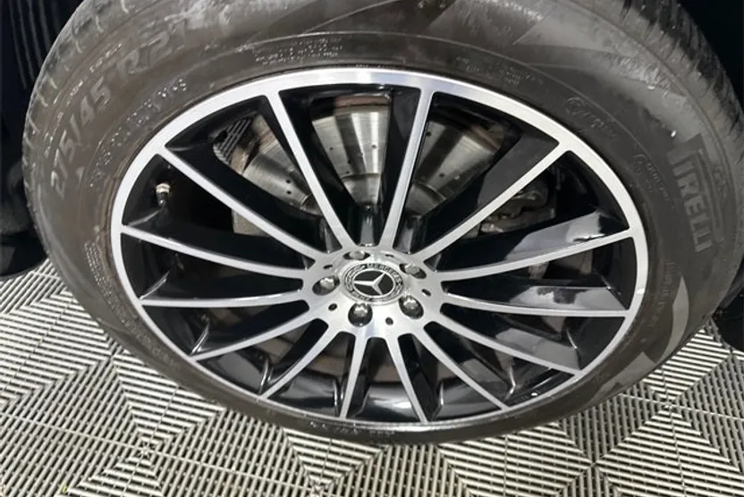 2020 Mercedes Benz GLE 450 photo 1