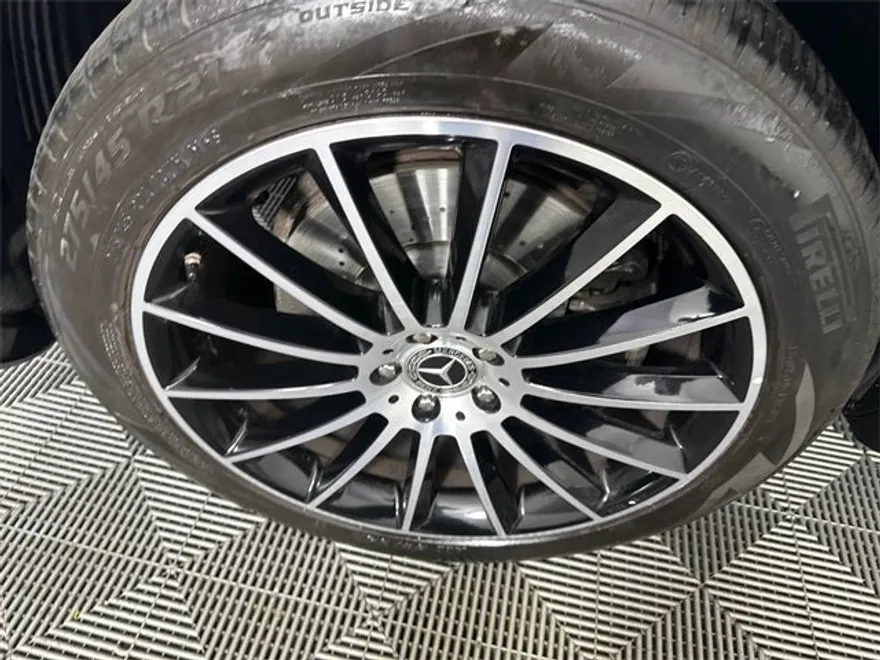 2020 Mercedes Benz GLE 450 photo 1
