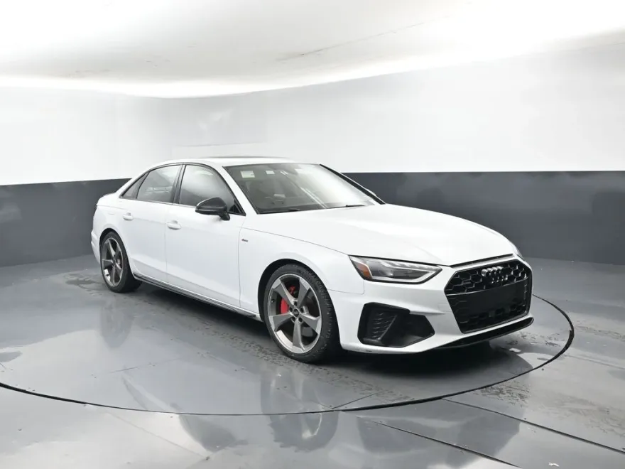 2023 Audi A4 Premium Plus 45 TFSI S line Quattro photo 1