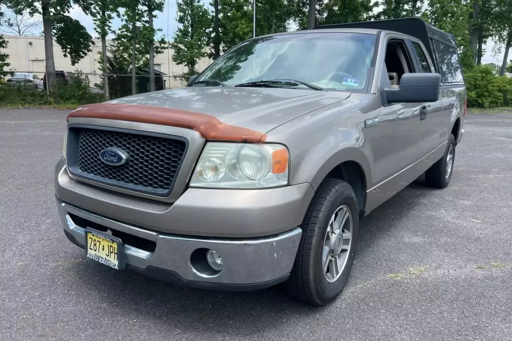 2006 Ford F-150 XL photo 1