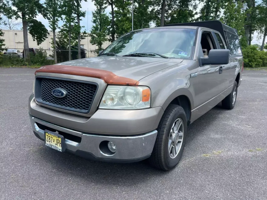 2006 Ford F-150 XL photo 1