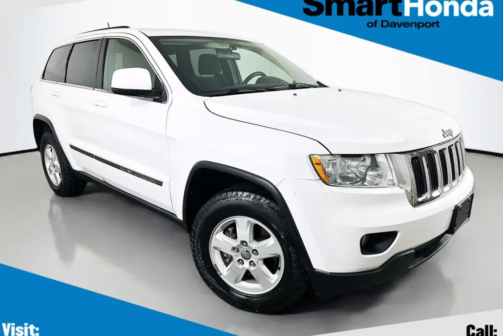 2013 Jeep Grand Cherokee Laredo photo 1
