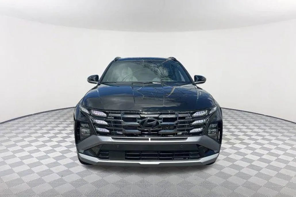 2025 Hyundai Tucson Limited photo 1