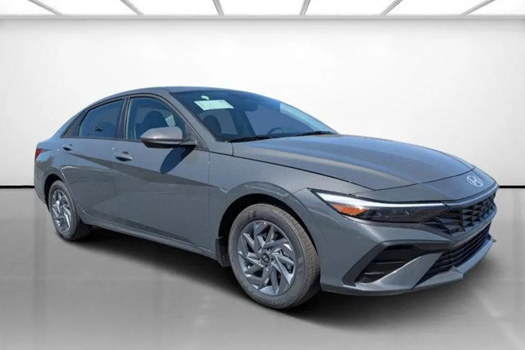 2025 Hyundai Elantra Hybrid Blue photo 1