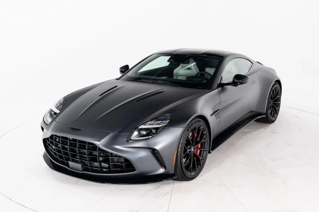 2025 Aston Martin Vantage AM6 photo 1