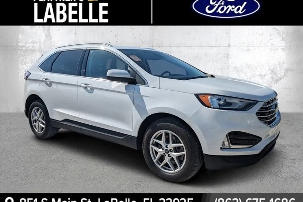 2022 Ford Edge SEL photo 1