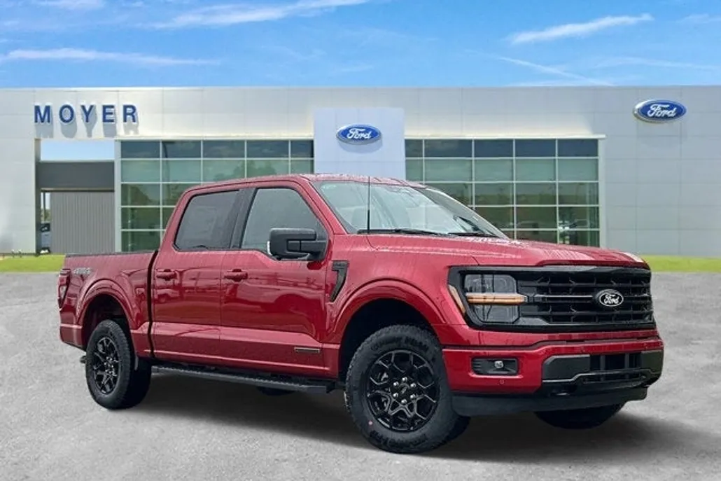 2025 Ford F-150 XLT photo 1