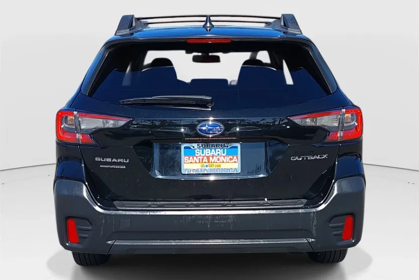 2022 Subaru Outback Premium photo 1