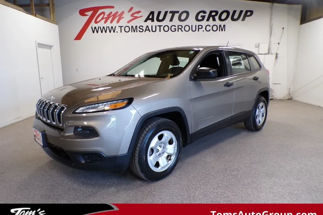 2016 Jeep Cherokee Sport photo 1