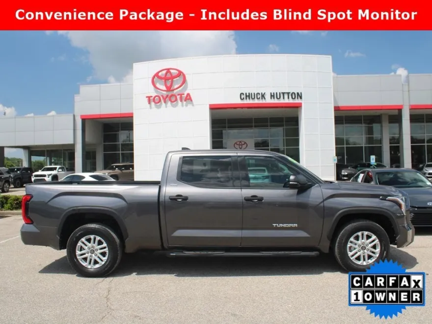 2022 Toyota Tundra SR5 photo 1