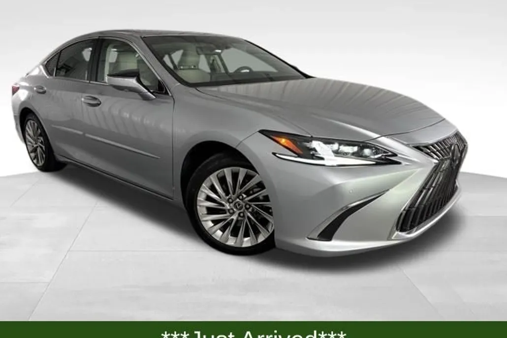 2023 Lexus ES 350 Ultra Luxury photo 1