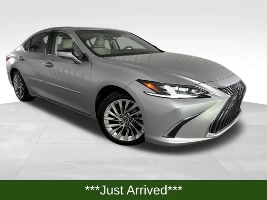 2023 Lexus ES 350 Ultra Luxury photo 1