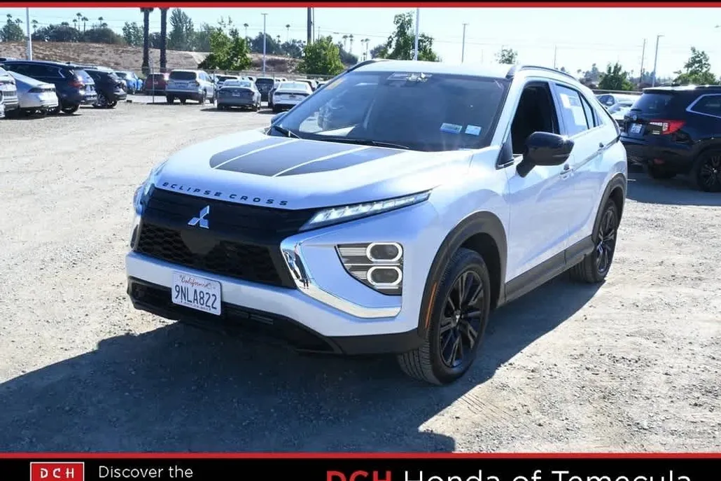 2024 Mitsubishi Eclipse Cross LE Ralliart photo 1