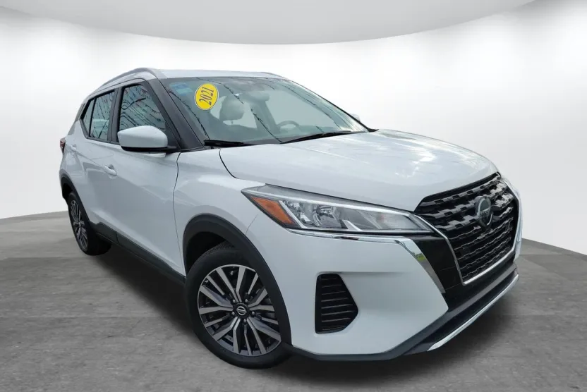 2021 Nissan Kicks SV photo 1