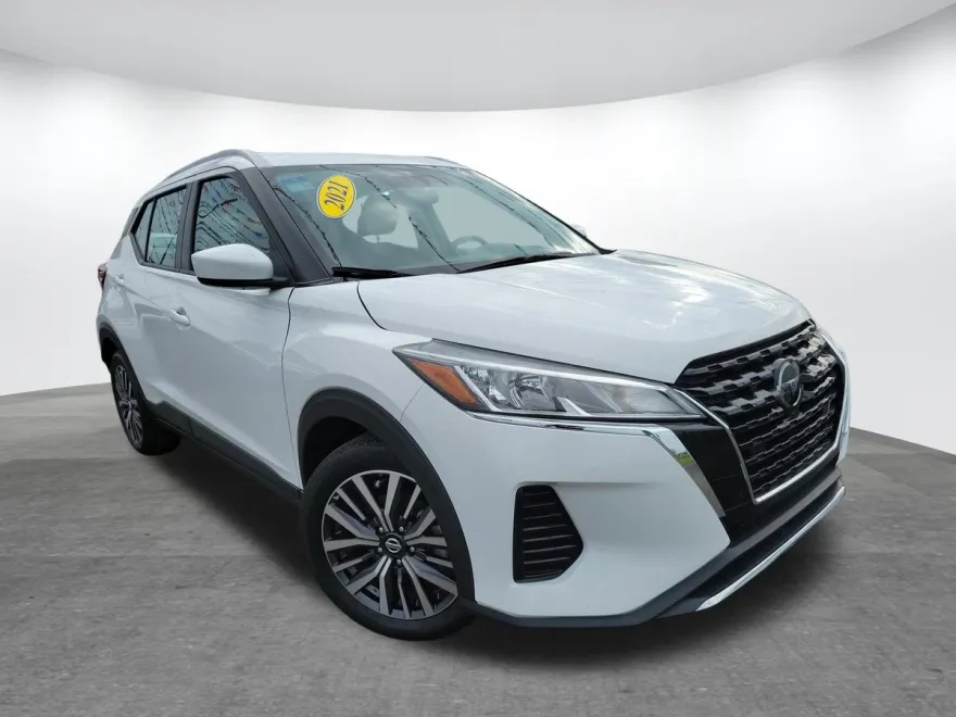 2021 Nissan Kicks SV photo 1
